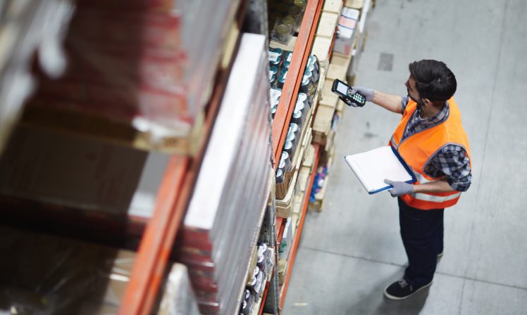 retail goods courier World Courier Express